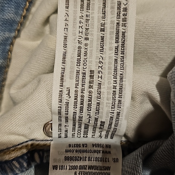 Abercrombie and Fitch Jeans // 32x34 // NWOT - Picture 8 of 8